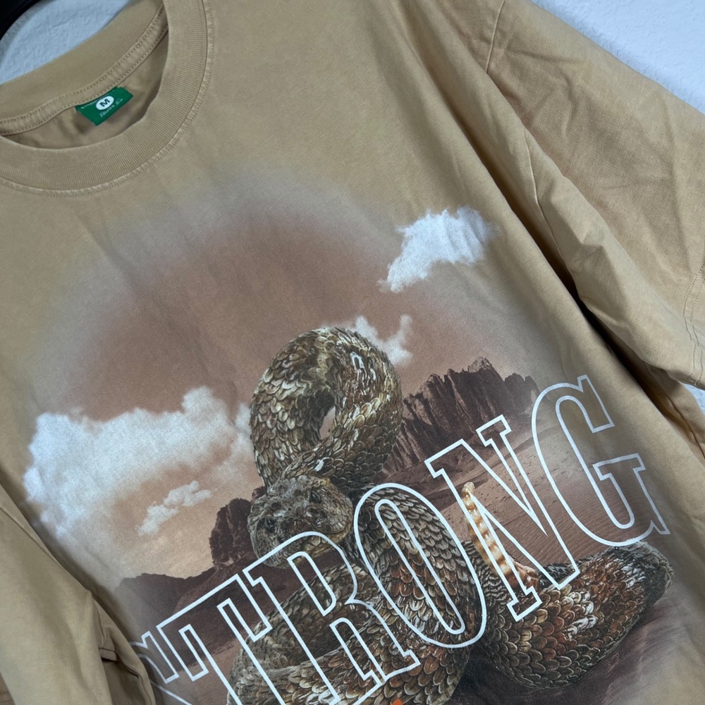 Strong Coffee Cactus‎ Club Graphic T-Shirt Snake Desert Print Medium